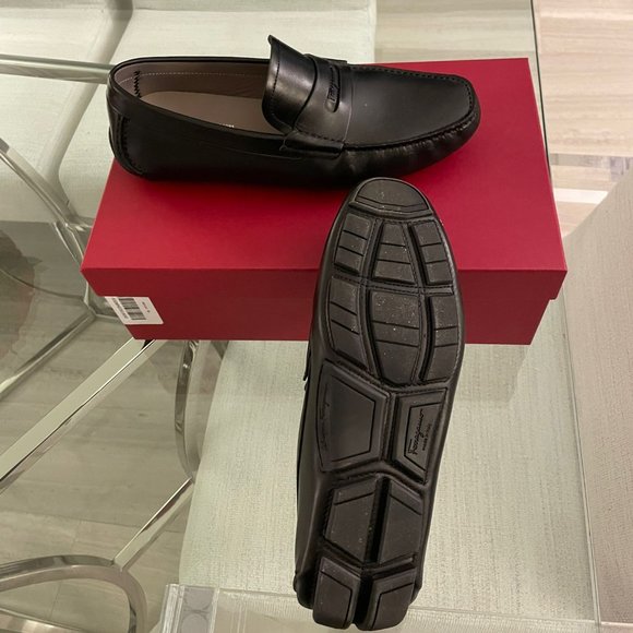 Newton Mens Ferragamo Black Loafers Size 8EE - Picture 2 of 7